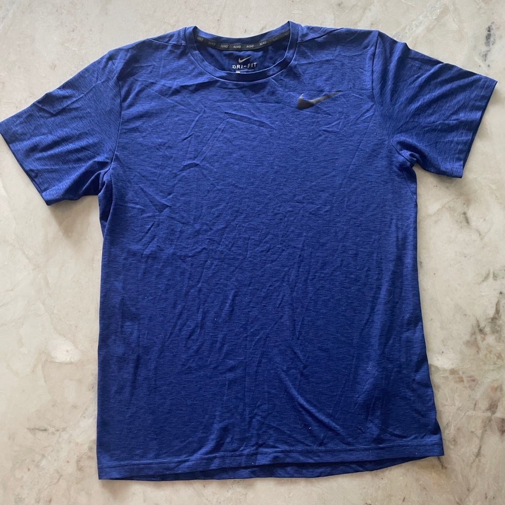 Nike Men's Short Sleeve Blue Tee